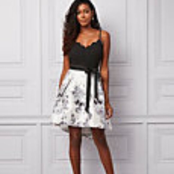Le Chateau _ Black and White Party Dress SIZE 9 - Picture 15 of 15